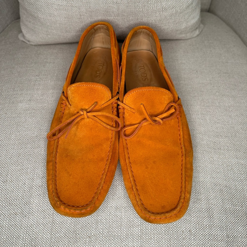 Orange Tods loafers